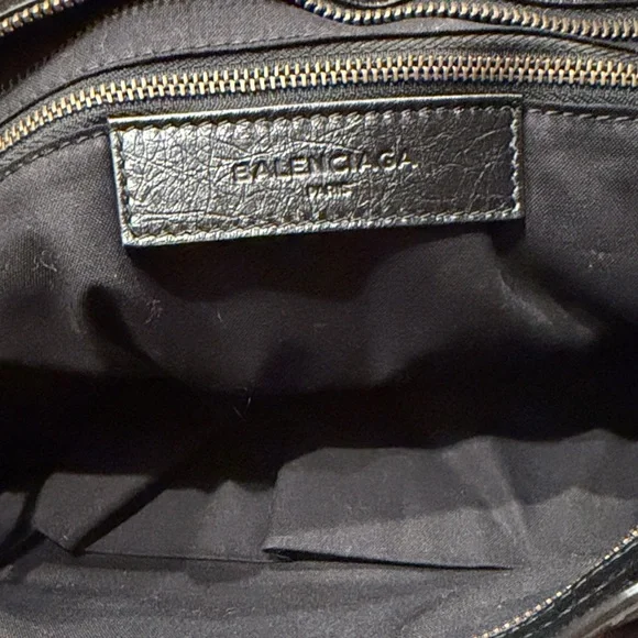 Balenciaga Black Graffiti Classic City Bag - Limited Edition- RARE - Picture 14 of 16